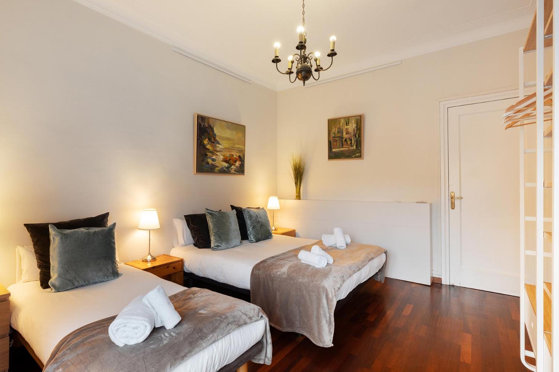 Large & Beautiful Apartment 4Min From Passeig De Gracia Barcelona Exteriér fotografie
