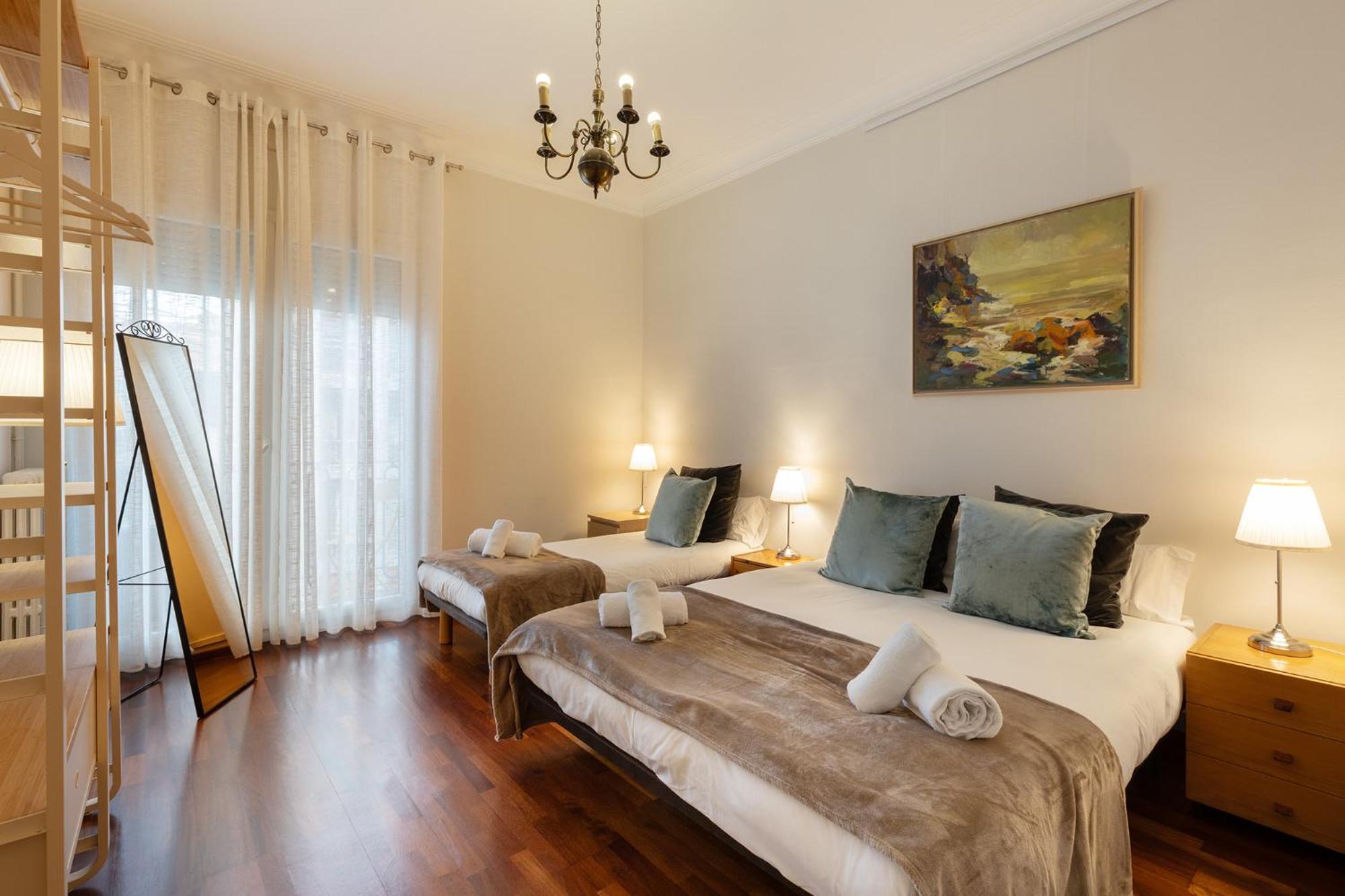 Large & Beautiful Apartment 4Min From Passeig De Gracia Barcelona Exteriér fotografie